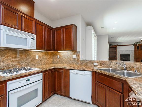 5th image of 83580 Waterford Ln