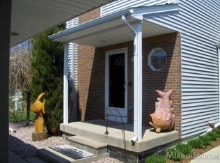 Boatwell, Harrison township, MI 48045
