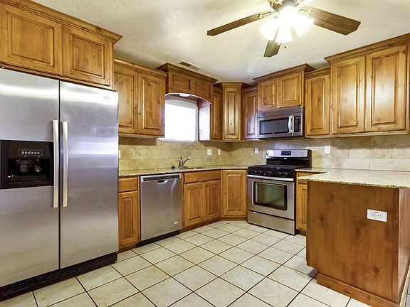 Newly Updated Kitchen