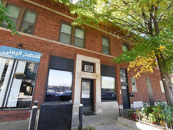3rd image of 4750 N Kenneth Ave #A01w