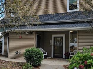 996 East St #6, Walpole, MA 02081