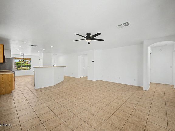 5th image of 1518 N Desert Willow Avenue