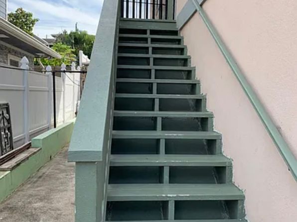 (undisclosed Address)