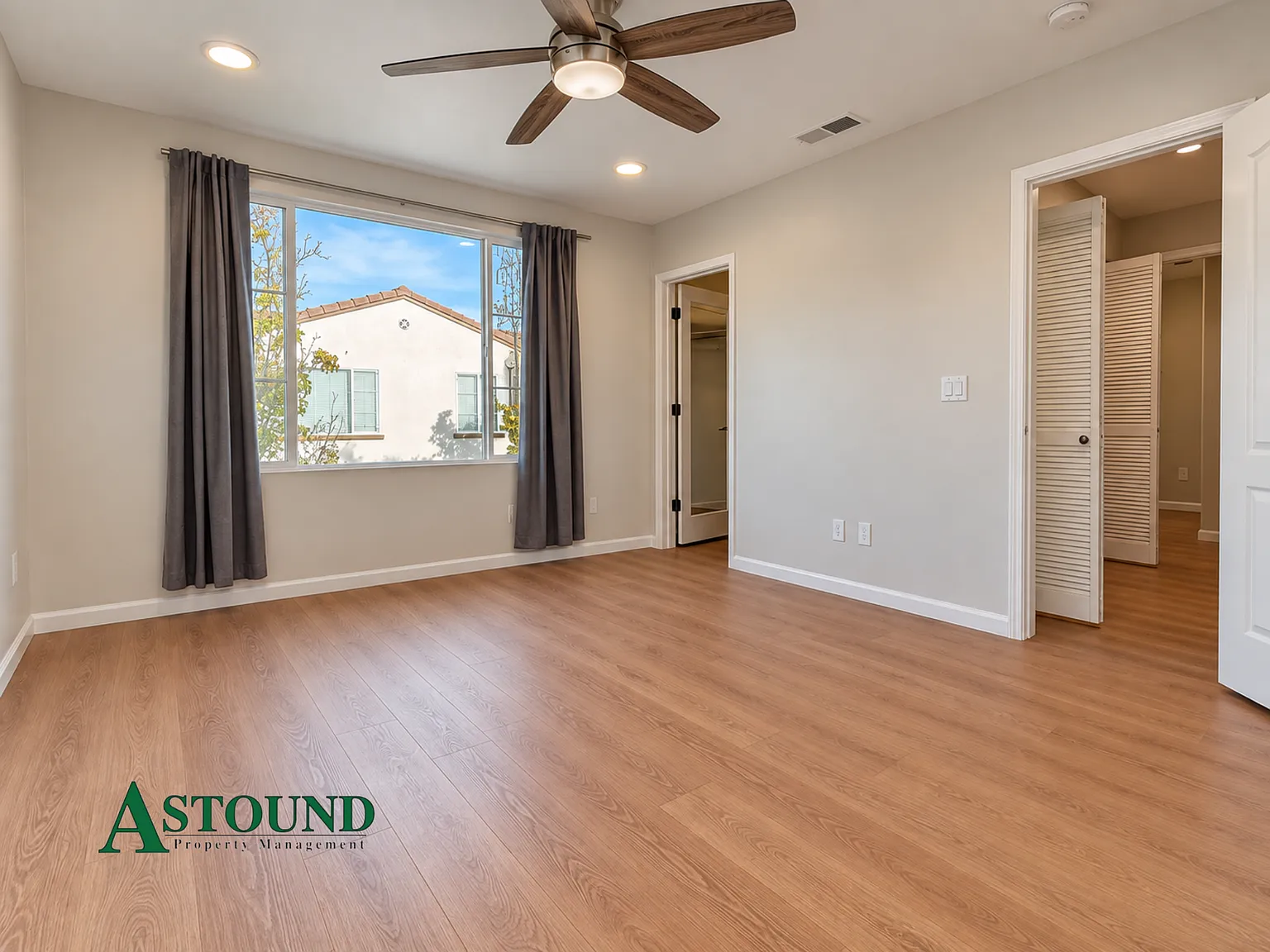 1041 Cedarwood Loop - 1 — Photo 2