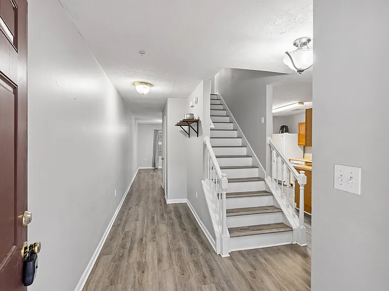 171 Swaying Pine Ct #1 — Photo 6
