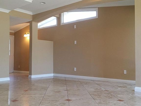2nd image of 742 Lakewood Dr