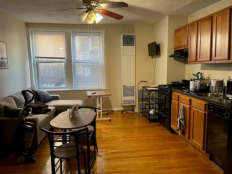 145 Endicott St #4 — Photo 16