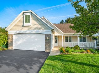 444 Timber Xing, Holland, MI 49424