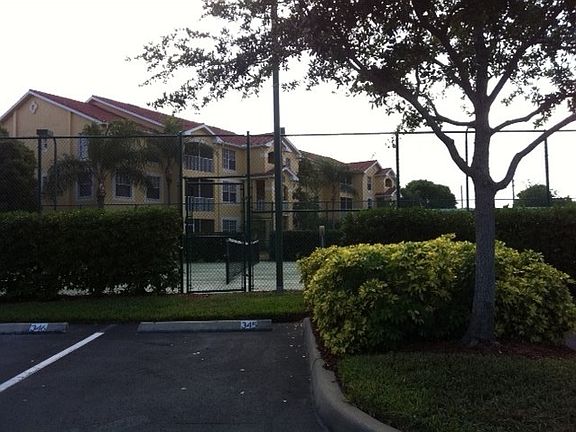 3rd image of 4680 Saint Croix Ln APT 536