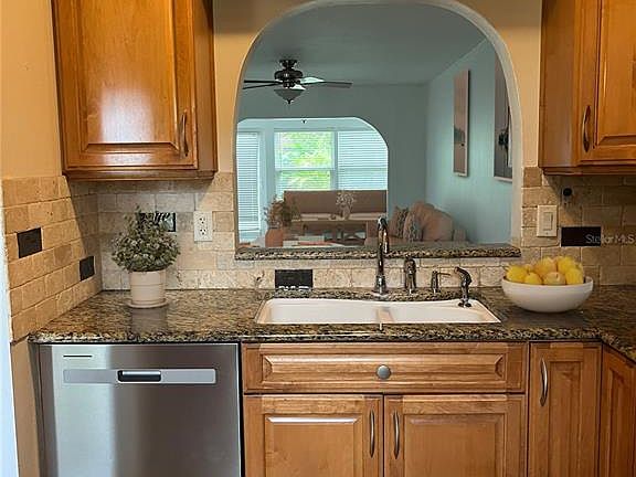 3rd image of 3160 Highlands Blvd #3160