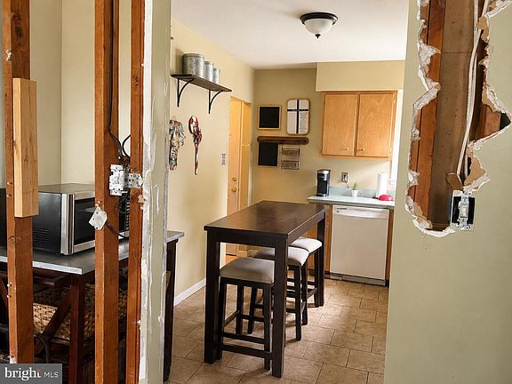 4th image of 603 Ivystone Ln