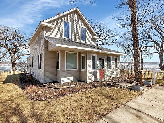 Private fully furnished 3 bedroom, 2 bath home with fenced in yard. All utilities included