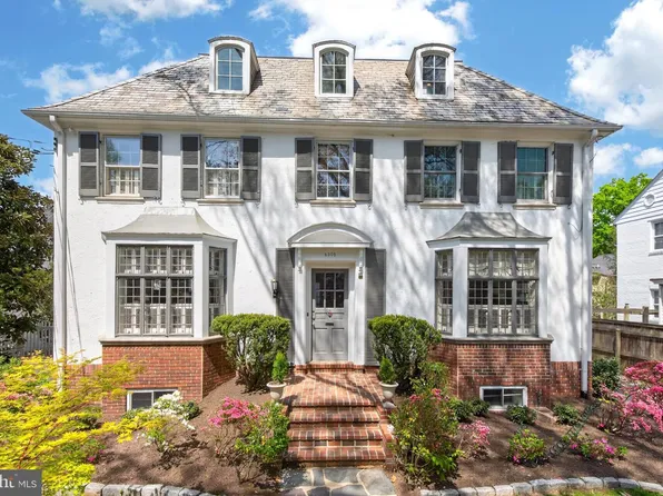 4305 Bradley Ln, Chevy Chase, MD 20815
