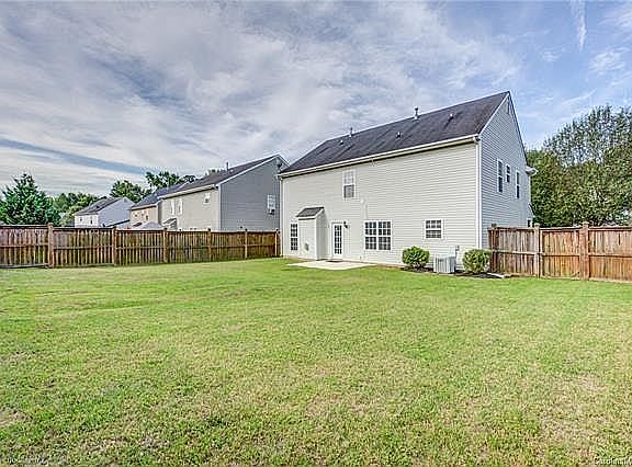 2nd image of 4644 Cades Cove Dr