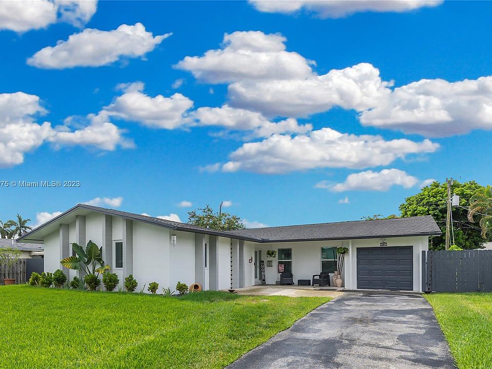 9720 Bel Aire Dr, Cutler Bay, FL 33157 | Zillow