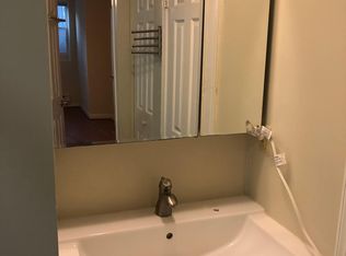 715 D St NE #BASEMENT, Washington, DC 20002