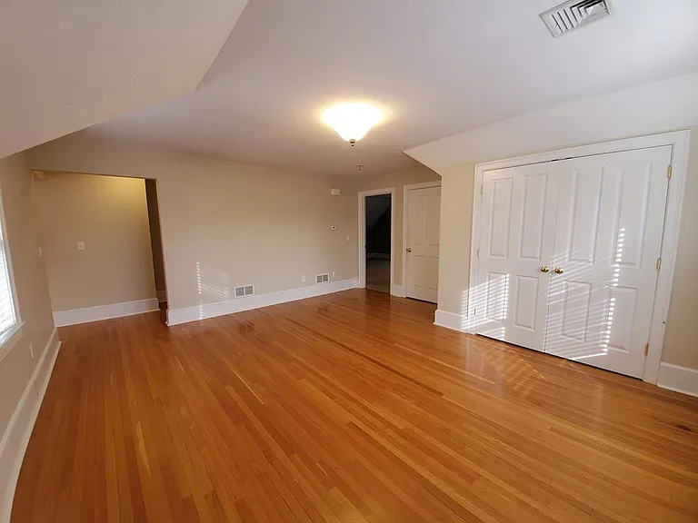 16 Hodges St #B — Photo 9