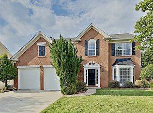 2818 Donamire Dr NW, Kennesaw, GA 30144