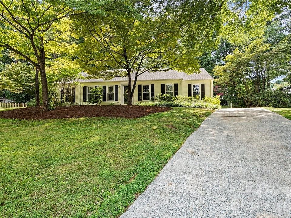 1st image of 9614 Lone Oak Ct