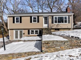 14 Rosella St, Coventry, RI 02816