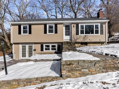 14 Rosella St, Coventry, RI, 02816