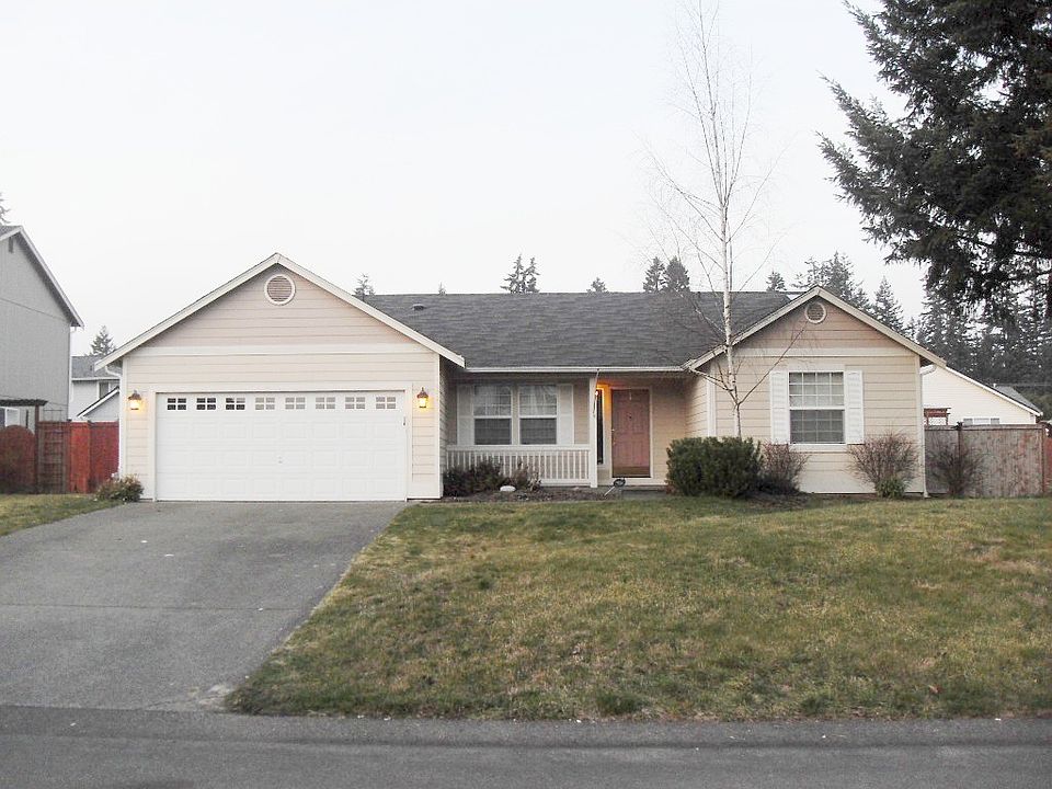 1st image of 4609 209th St E