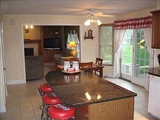 4th image of 701 Ironwood Cc Dr