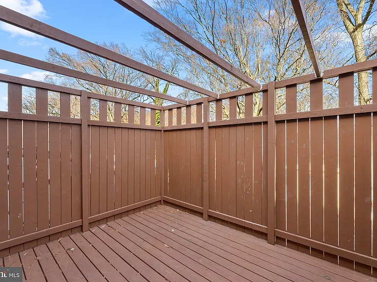 1451 W End Dr — Photo 31
