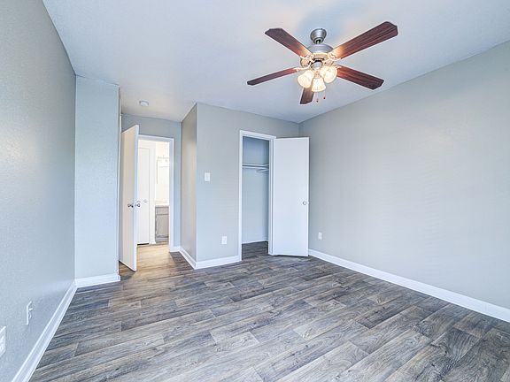 Ashford_Westchase_Room2