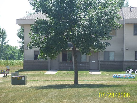 2nd image of 307 Knollwood St W #C307