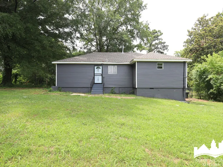 158 Pickett Rd — Photo 5