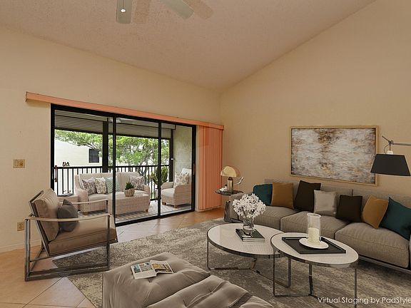 4th image of 204 Republic Ct