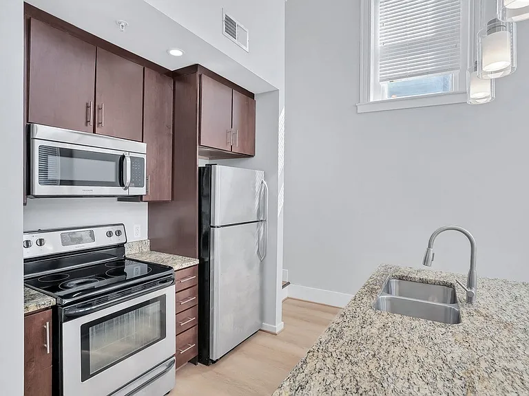 Centennial Apartments — Photo 3
