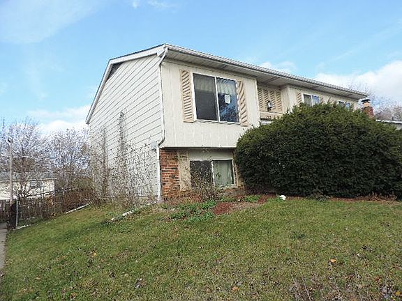 2nd image of 212 Northridge Ave