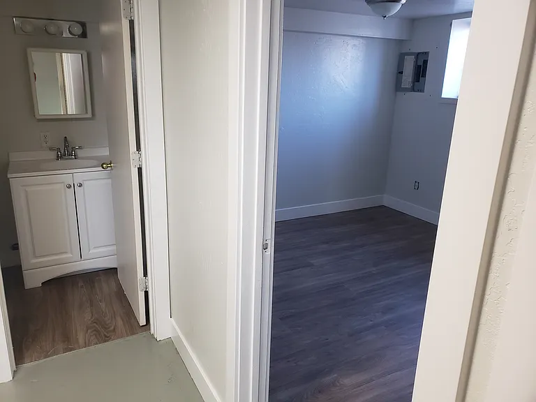 713 Grant St — Photo 3