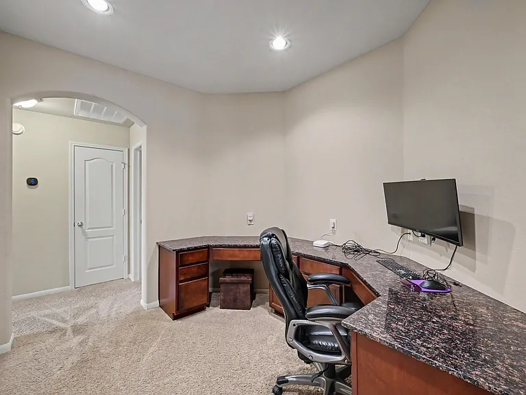 5934 Beeston Hall Ct — Photo 29