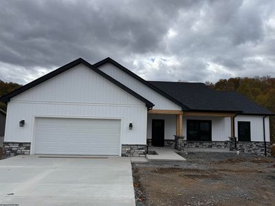 200 Frisco Ln, Bridgeport, WV, 26330