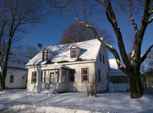 4 3 Harrison Avenue Gardiner Maine, Gardiner, ME 04345