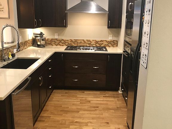 3rd image of 360 S Lafayette St Unit 205