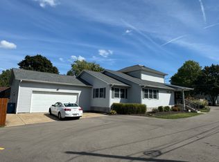 341 N High St, Cortland, OH 44410
