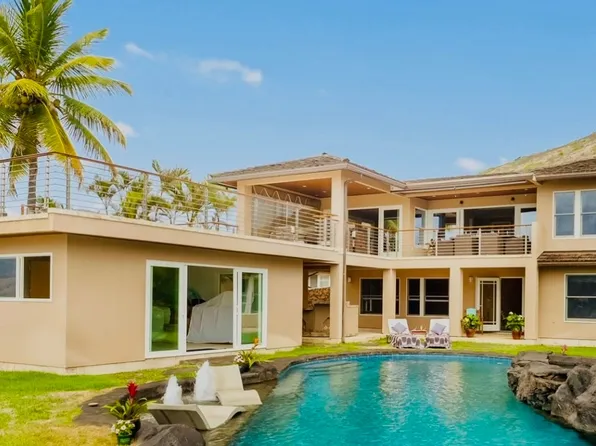 278 Makaweli Pl, Honolulu, HI 96825
