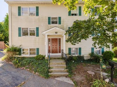 195 Crescent St #2, Fall River, MA, 02720