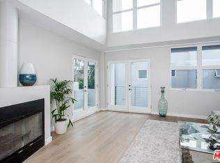2203 3rd St APT 6, Santa Monica, CA 90405