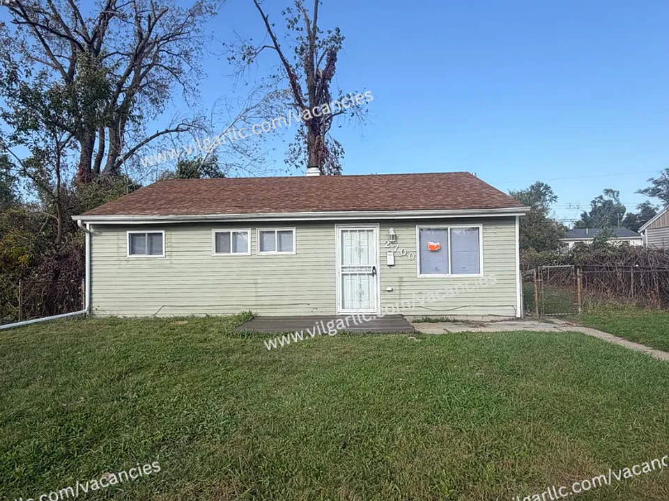 2700 Central Dr