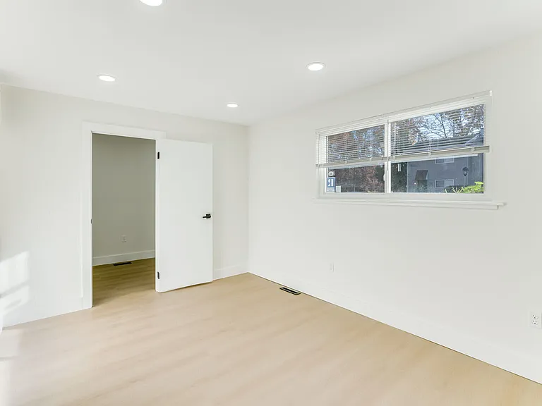 Indian Oaks Townhomes — Photo 22