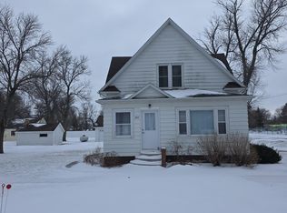 305 Maple St, Langford, SD 57454