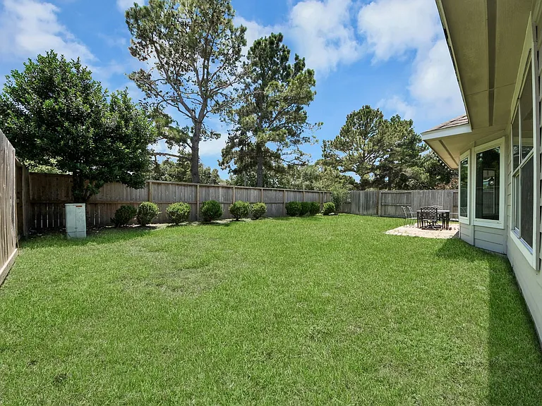 18027 Parkwille Ln — Photo 26