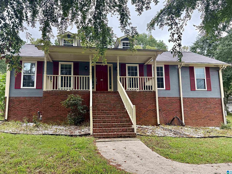 1st image of 200 Butternut Ln