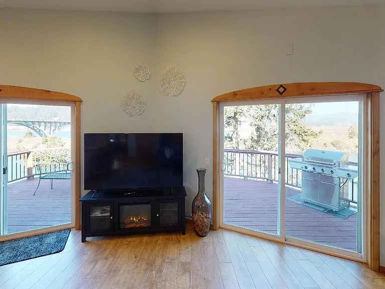 94451 Jerrys Flat Rd — Photo 93