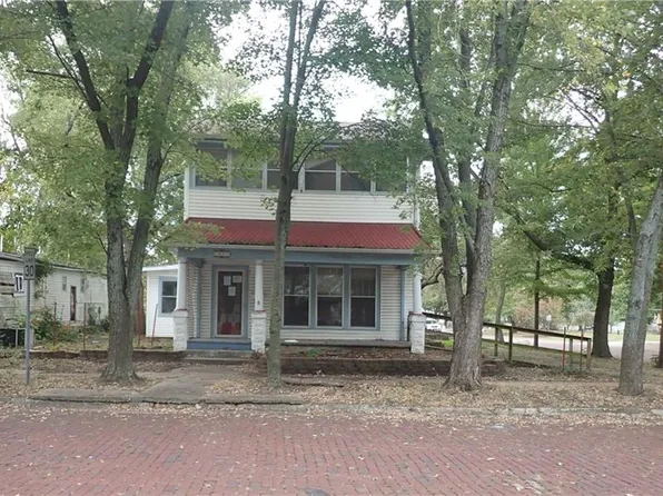 202 N Crawford St, Fort Scott, KS 66701